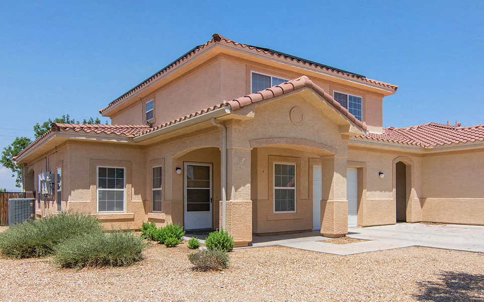 Saguaro Manor - 4x2_5 2032